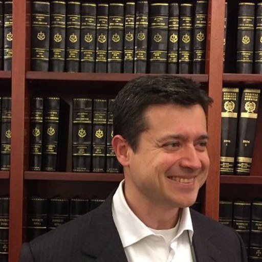 Γρηγόρης Λαζαράκος